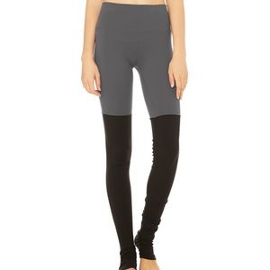 Alo Yoga - NEVER WORN - High-waist Goddess Legging